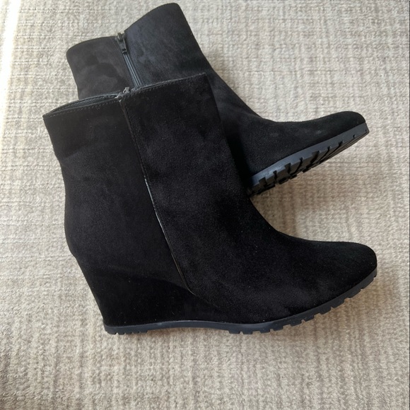 Giorgio Picino black suede lug sole booties / EU size 39 / excellent condition - Picture 1 of 6